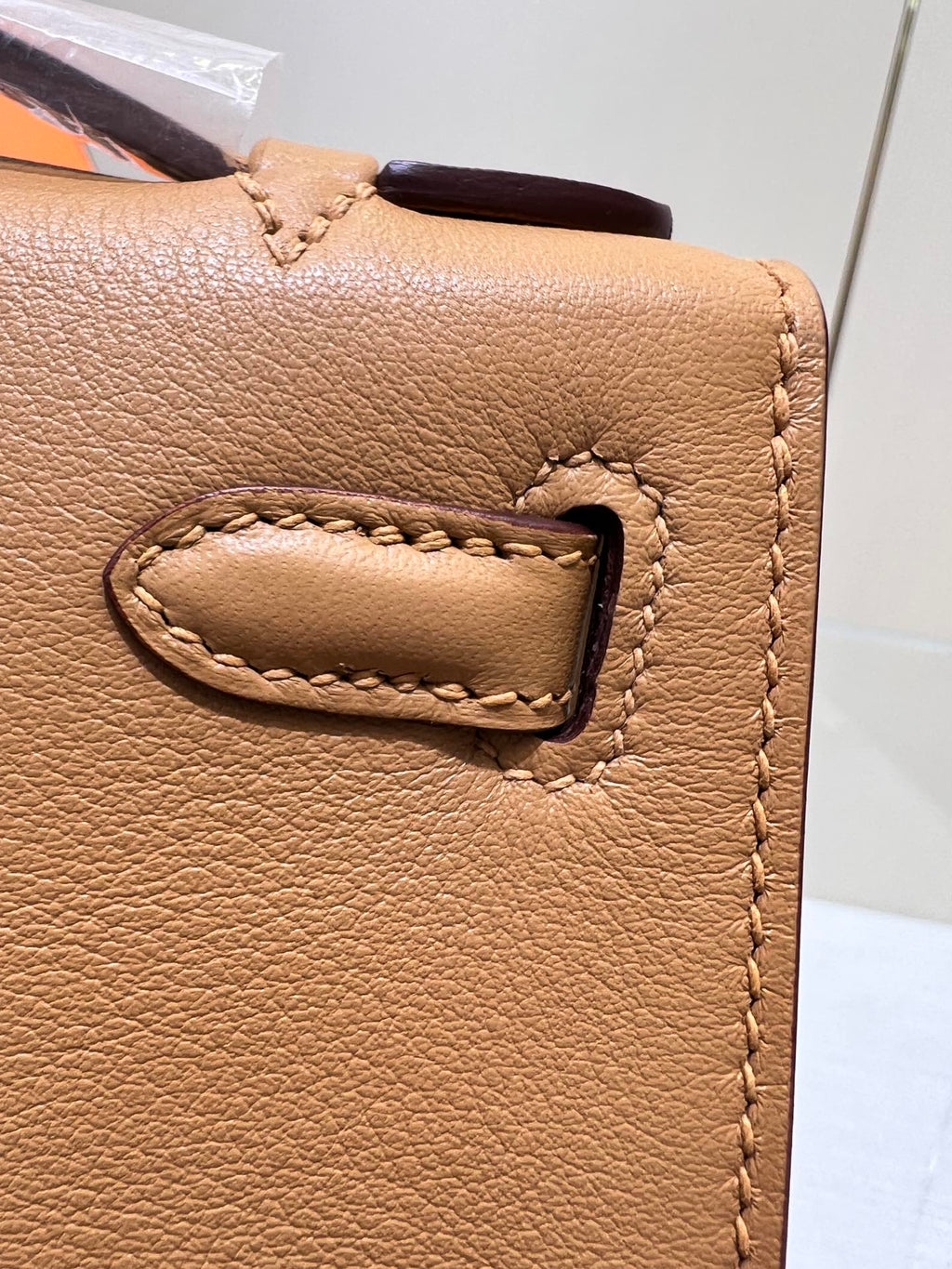 POCHETTE HM KELLY 22 CM MARRON SWIFT QUINCAILLERIE ARGENTÉE