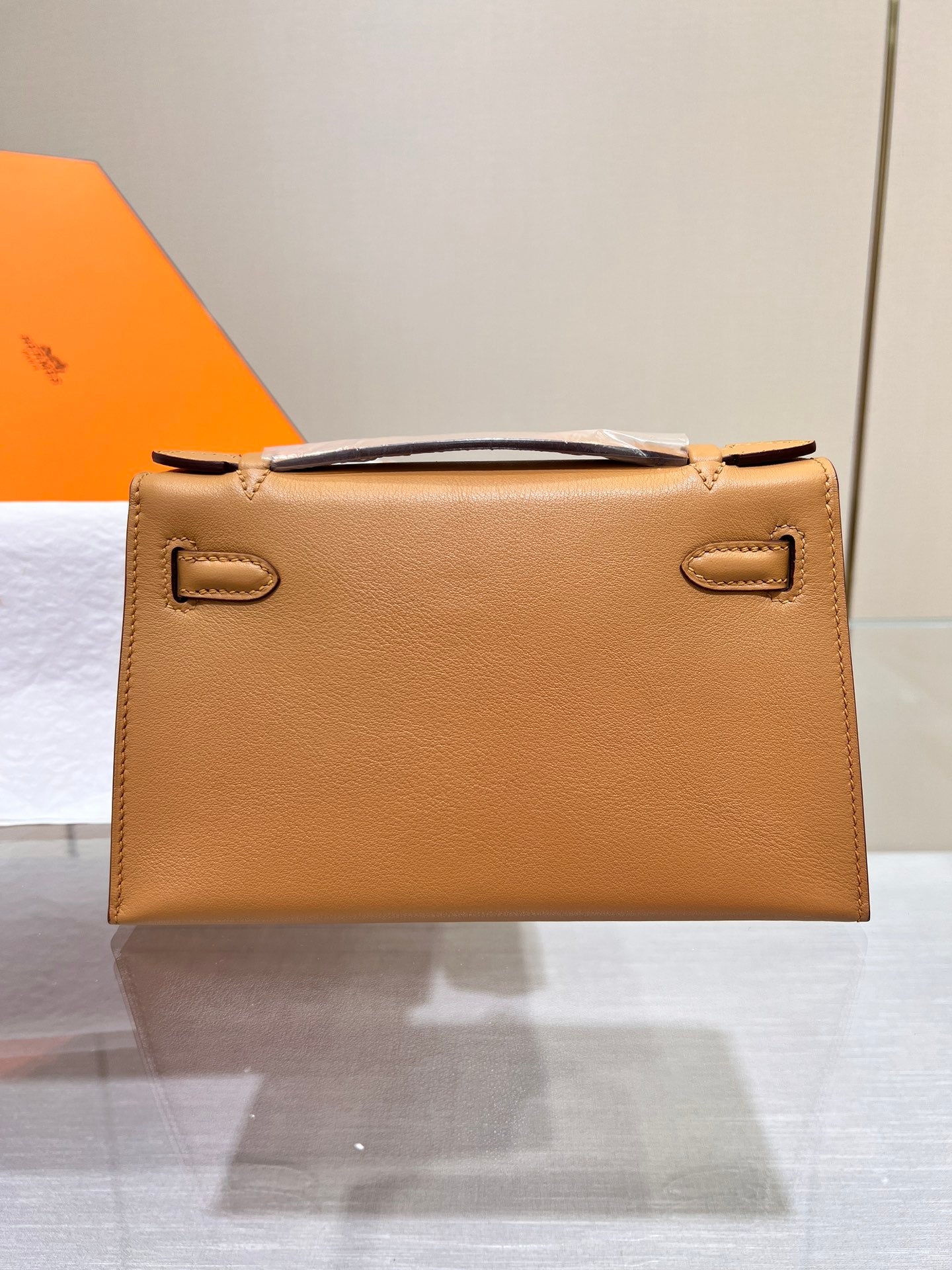 POCHETTE HM KELLY 22 CM MARRON SWIFT QUINCAILLERIE DORÉ