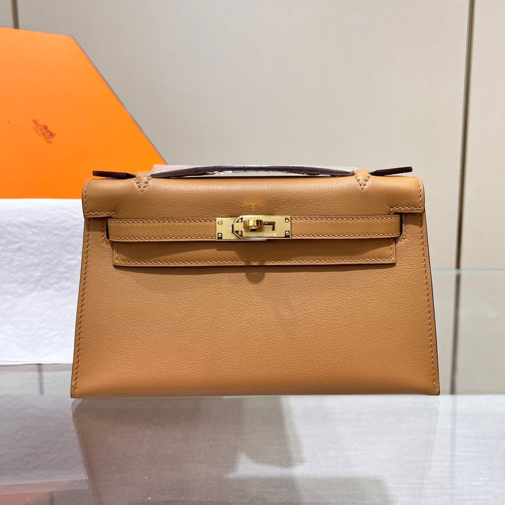 POCHETTE HM KELLY 22 CM MARRON SWIFT QUINCAILLERIE DORÉ