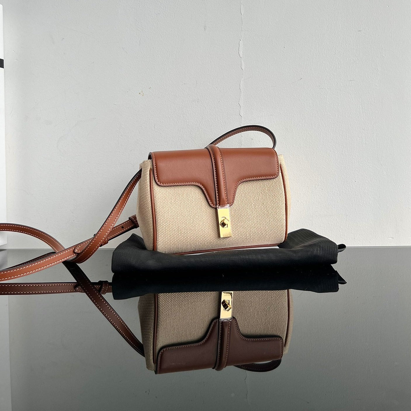CUIR DE VEAU SOUPLE 18 BEIGE MARRON