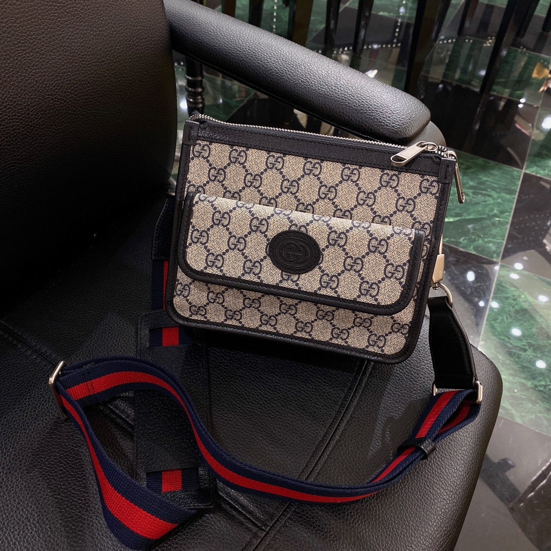 SAC BANDOULIÈRE GG SMALL 21 AVEC ÉTIQUETTE EN TOILE BEIGE ET CUIR DE VEAU NOIR