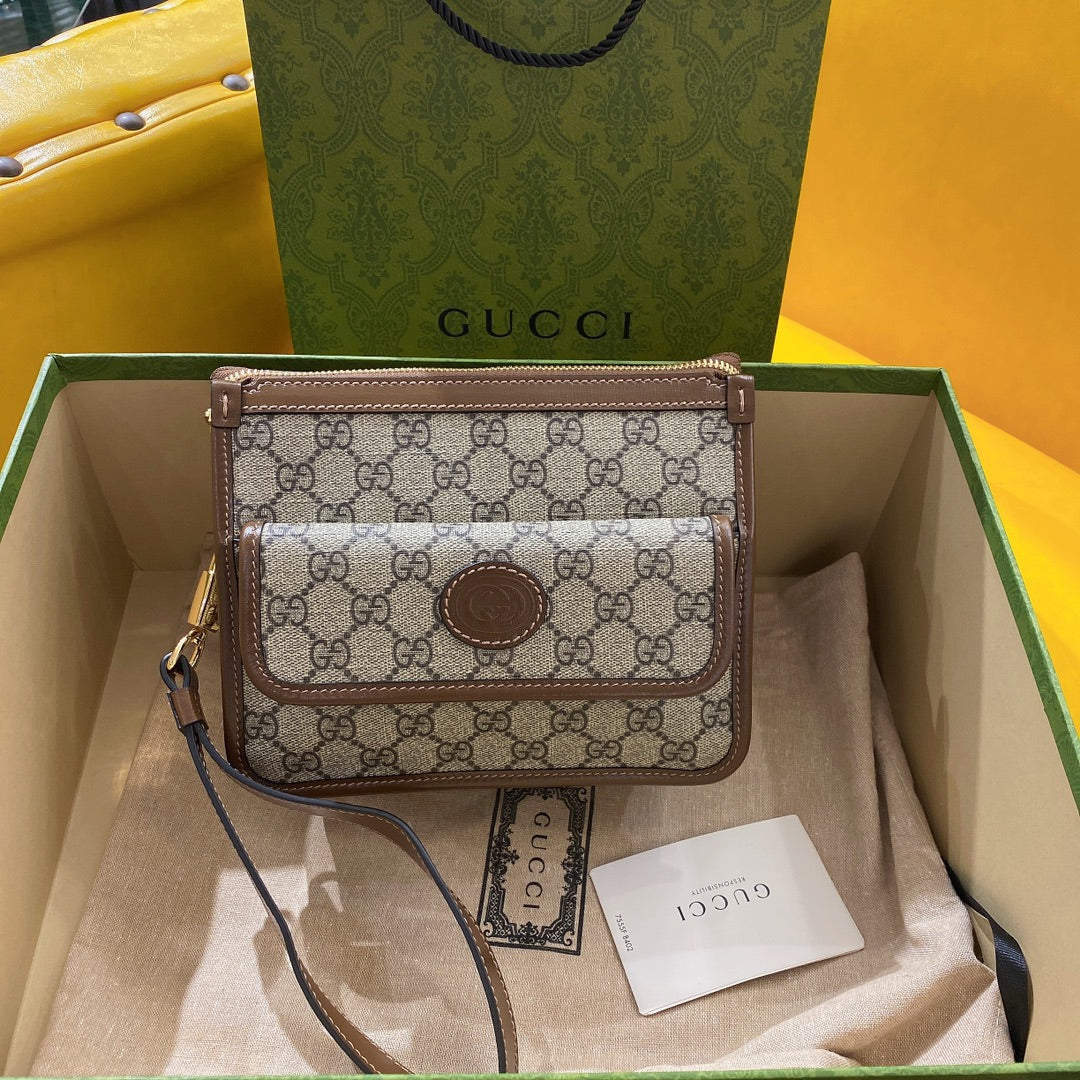 SAC BANDOULIÈRE GG SMALL 21 AVEC ÉTIQUETTE EN TOILE BEIGE ET CUIR DE VEAU MARRON