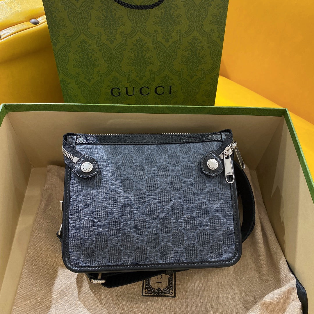 SAC BANDOULIÈRE GG SMALL 21 AVEC ÉTIQUETTE EN TOILE NOIRE