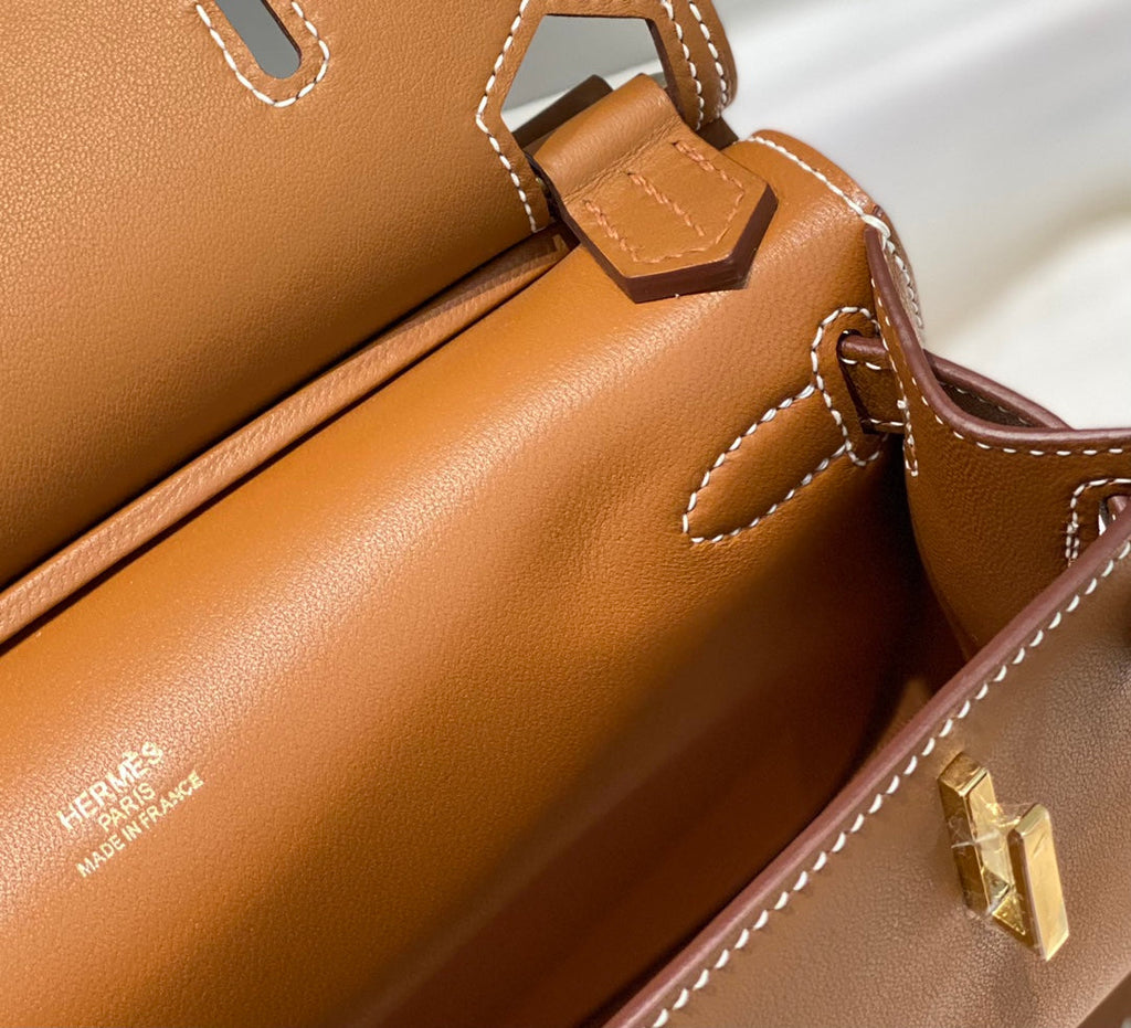 SAC BANDOULIÈRE EN CUIR TAN KELLY 23CM JYPSIERE GHW