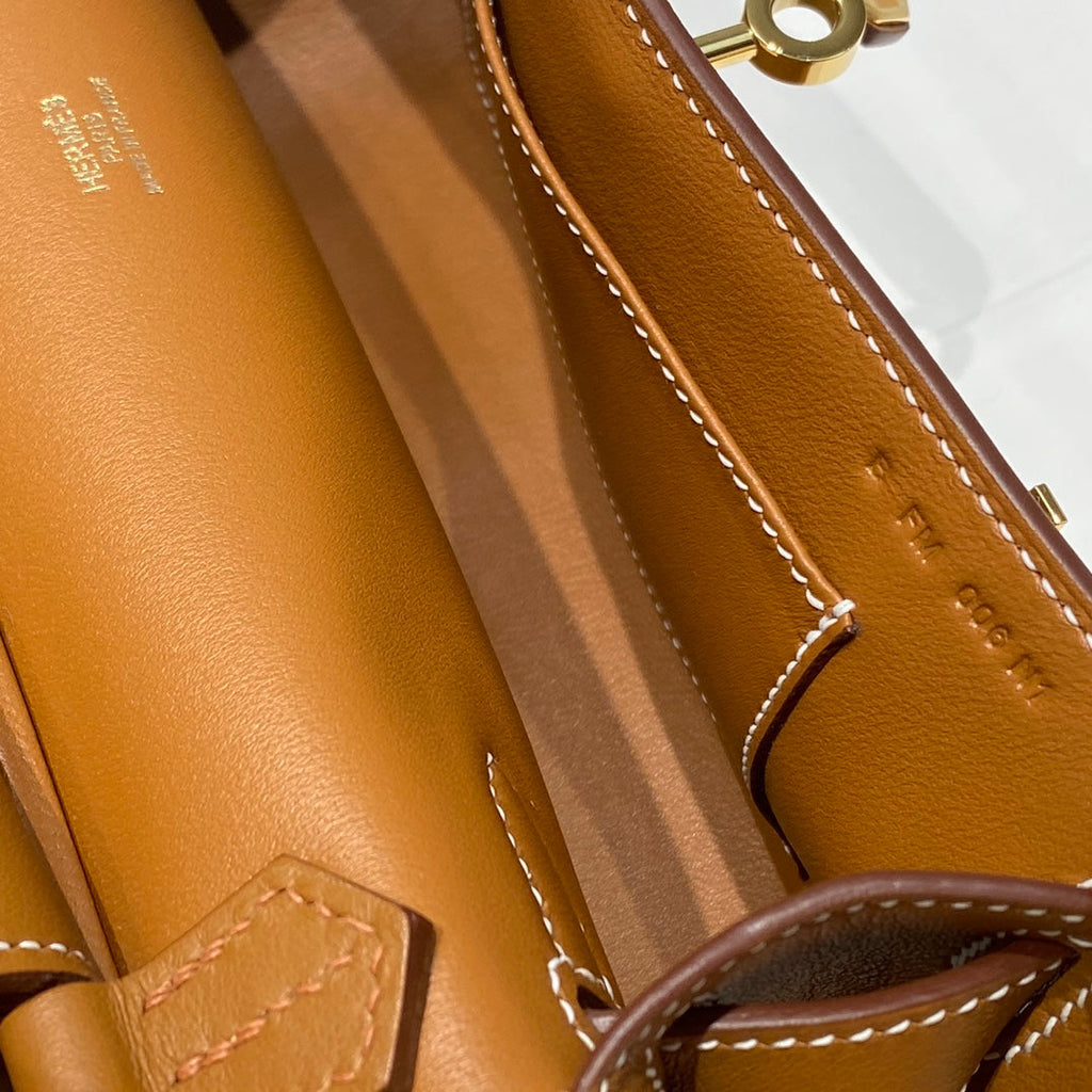 SAC BANDOULIÈRE EN CUIR TAN KELLY 23CM JYPSIERE GHW