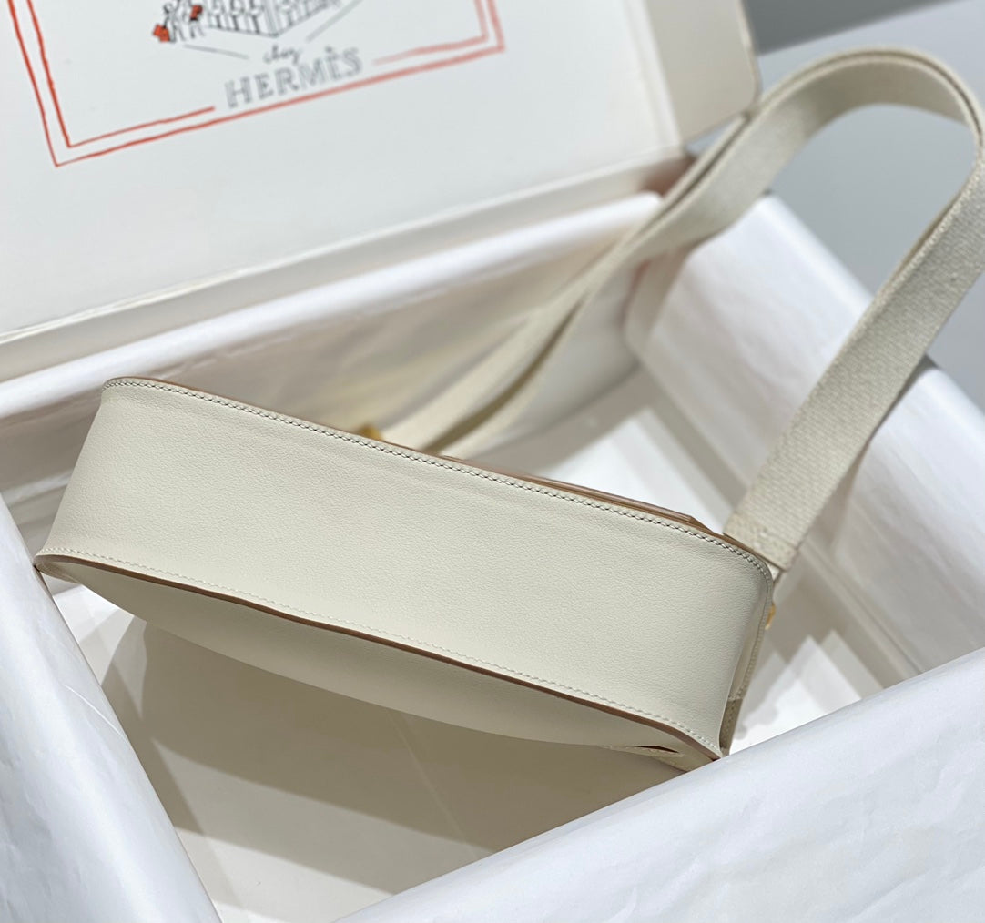 SAC BANDOULIÈRE KELLY 23 CM JYPSIERE EN CUIR BLANC GHW