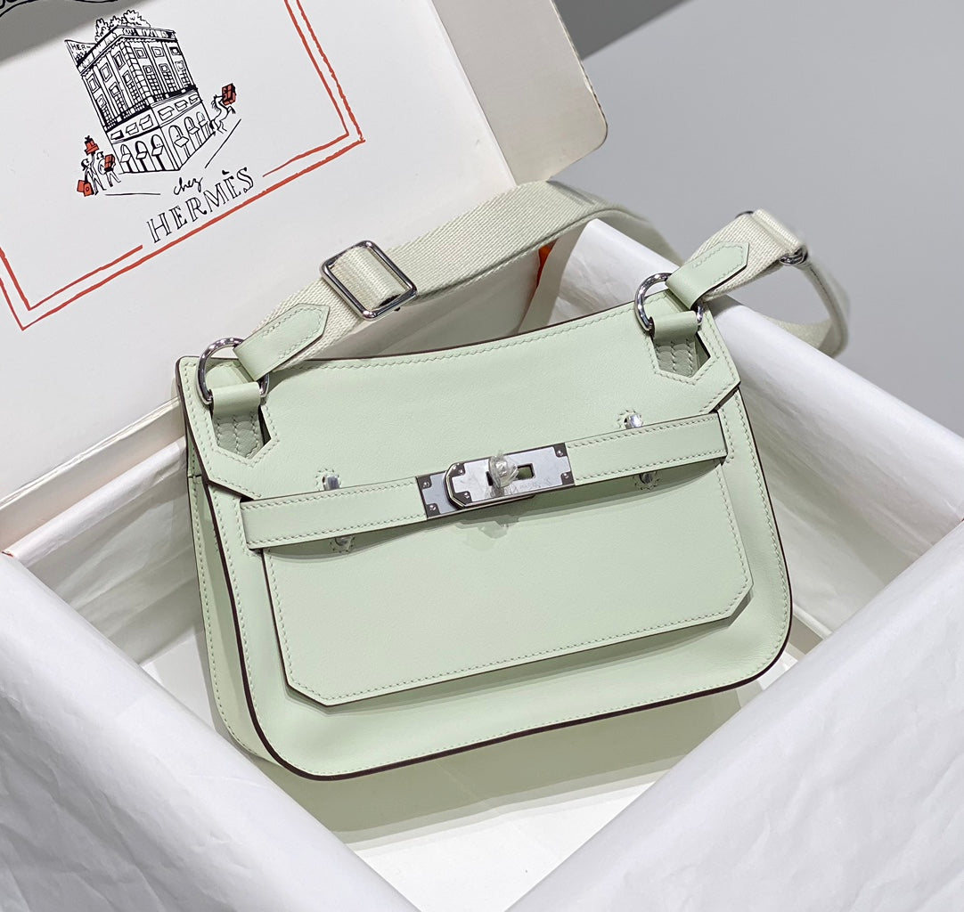 SAC BANDOULIÈRE KELLY 23CM JYPSIERE EN CUIR VERT CLAIR SHW