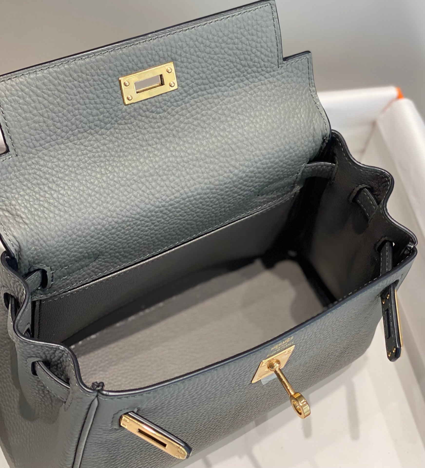 HM MINI KELLY 20CM GRIS MEYER TOGO CUIR QUINCAILLERIE DORÉ