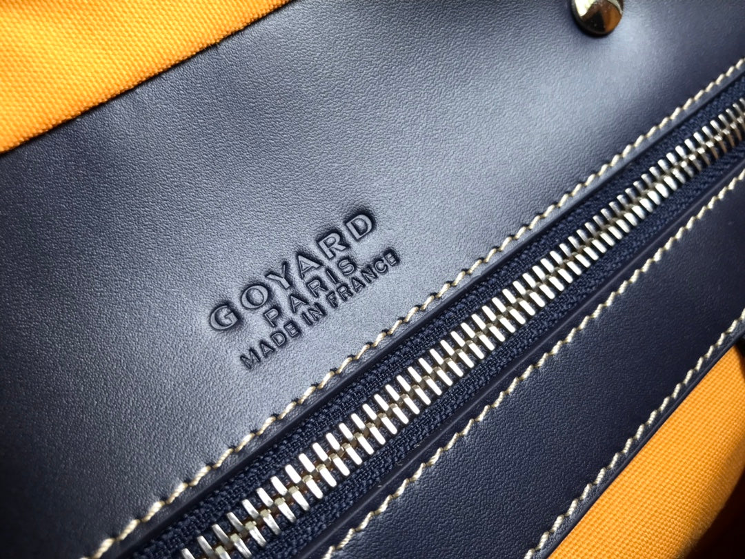 PORTE DOCUMENT AMBASSADE 35 EN TOILE GOYARDINE BLEU MARINE