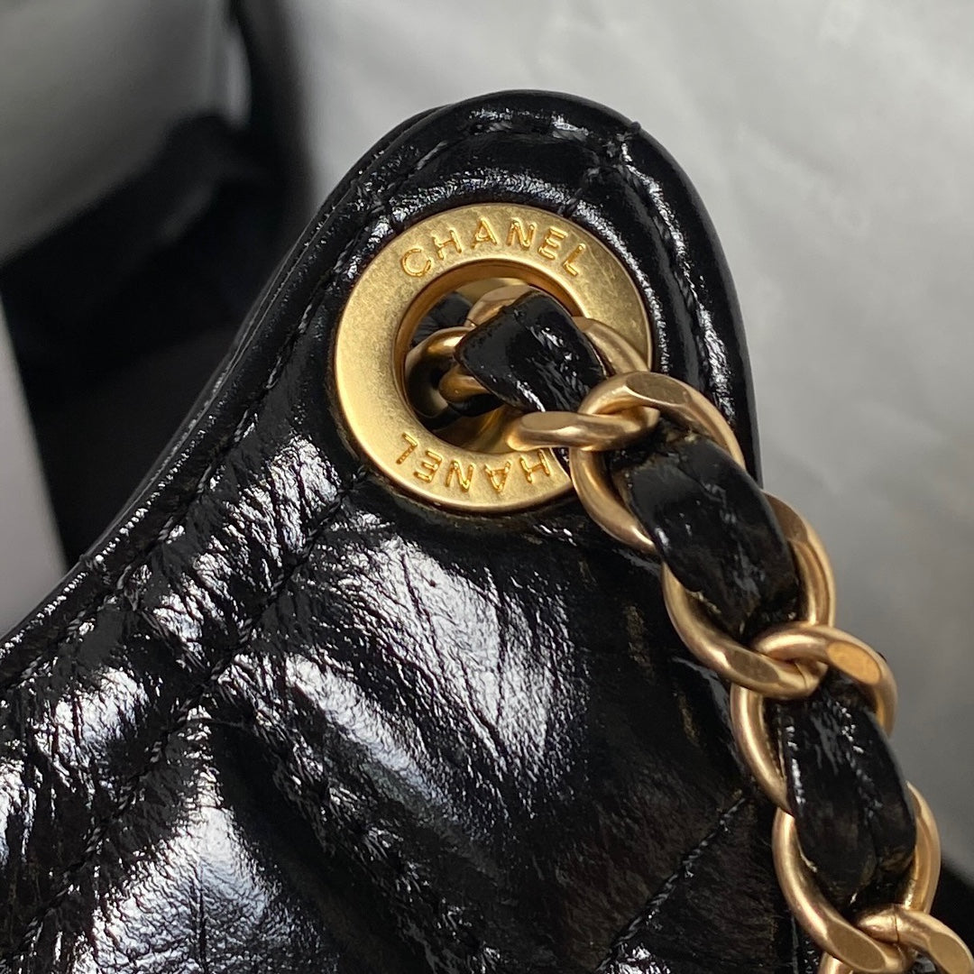 CC HOBO BAG 21.5 BLACK OIL WAX LEATHER