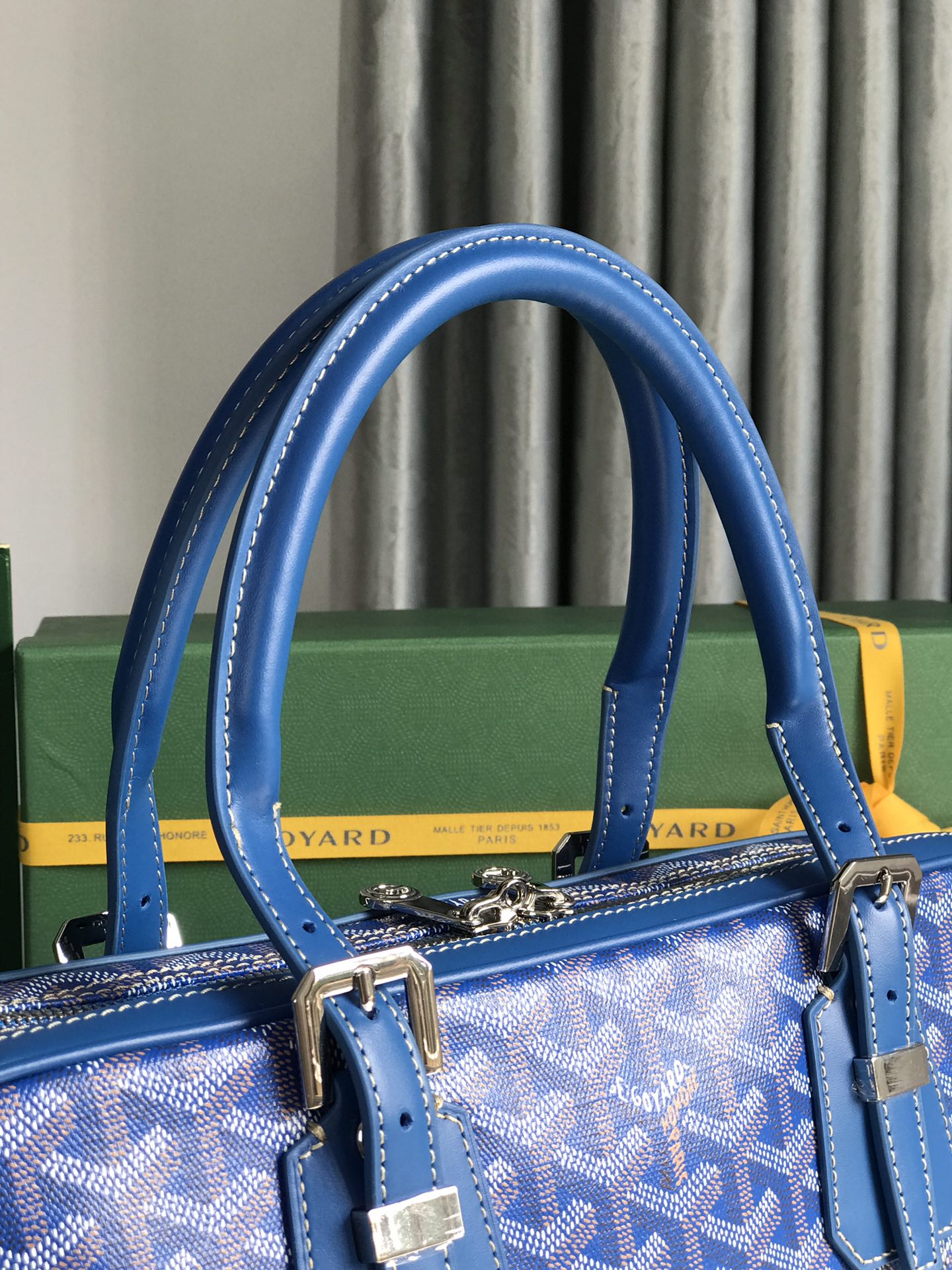 PORTE DOCUMENT AMBASSADE 35 EN TOILE GOYARDINE BLEU SAPHIR
