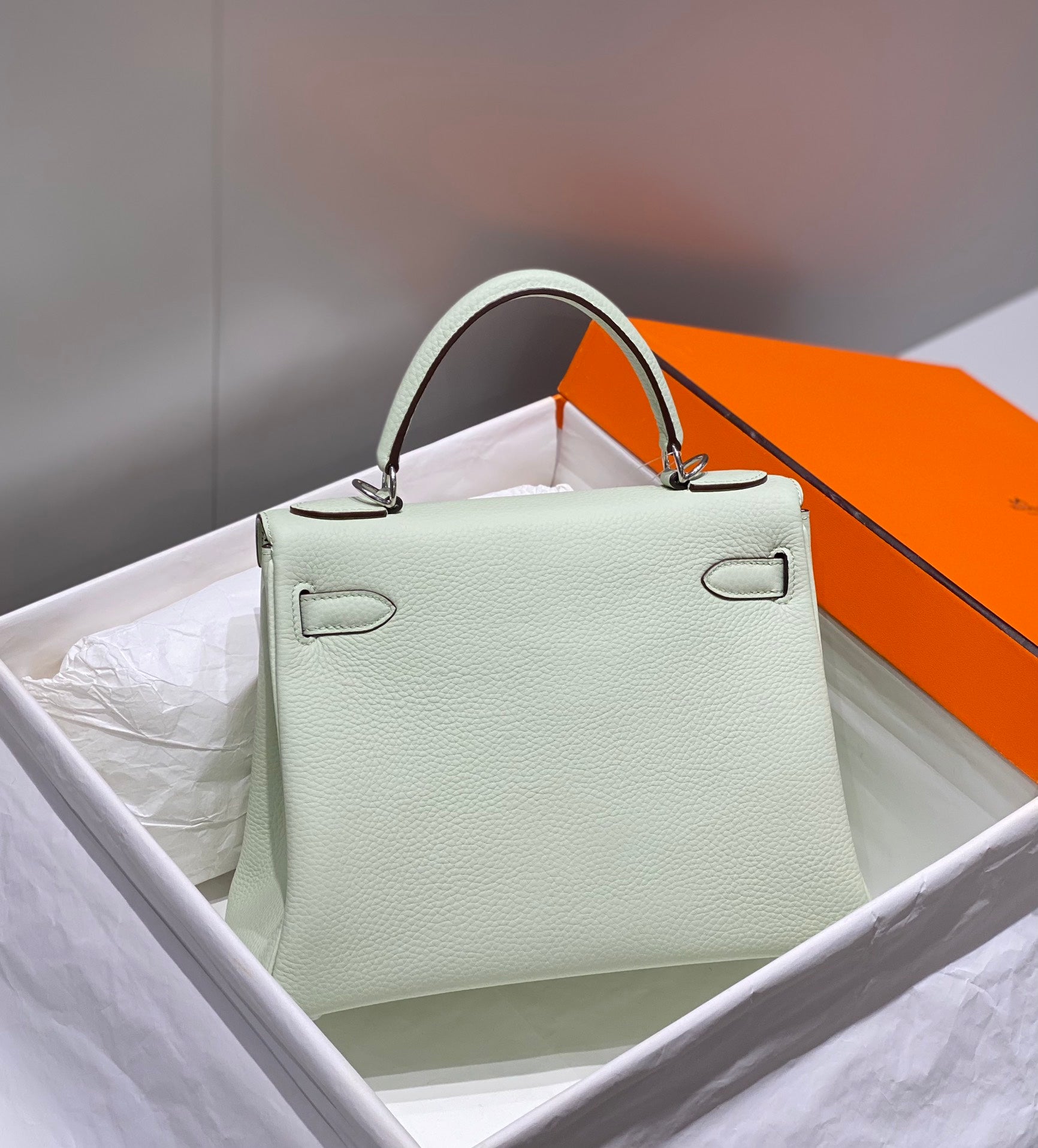 HM ケリー 28cm ライトグリーン トーゴ シルバー金具