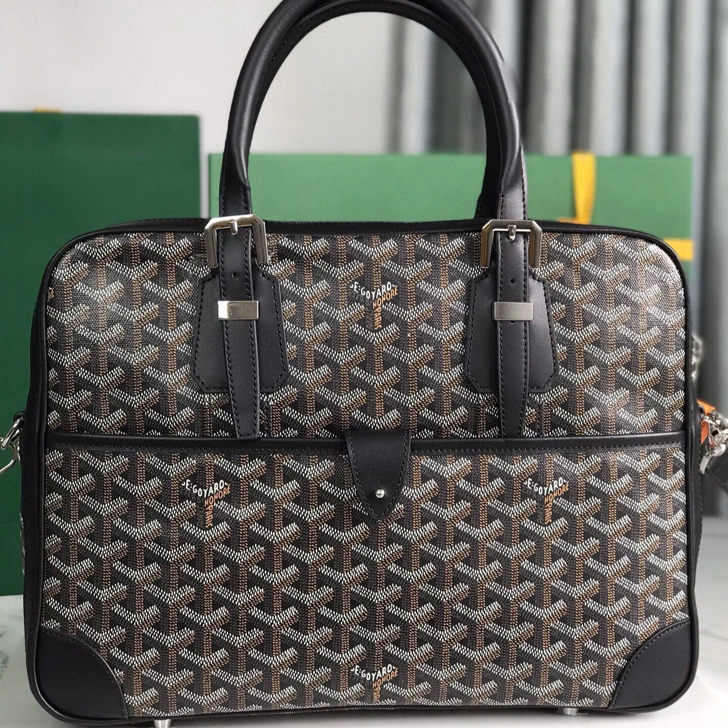 PORTE DOCUMENT AMBASSADE 35 EN TOILE GOYARDINE NOIRE