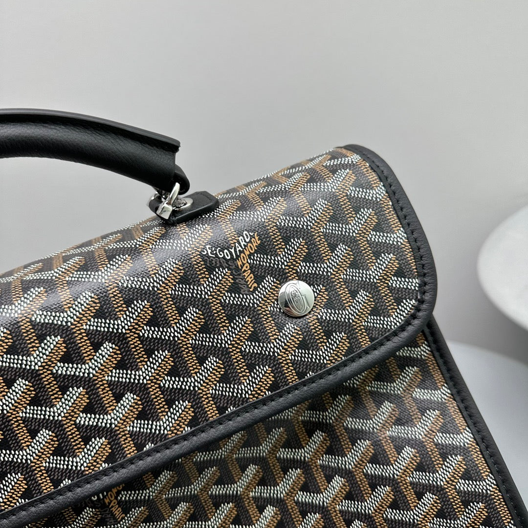 SAC À DOS LEGER 37 EN TOILE GOYARDINE NOIRE AVEC BORDURES EN CUIR DE VEAU