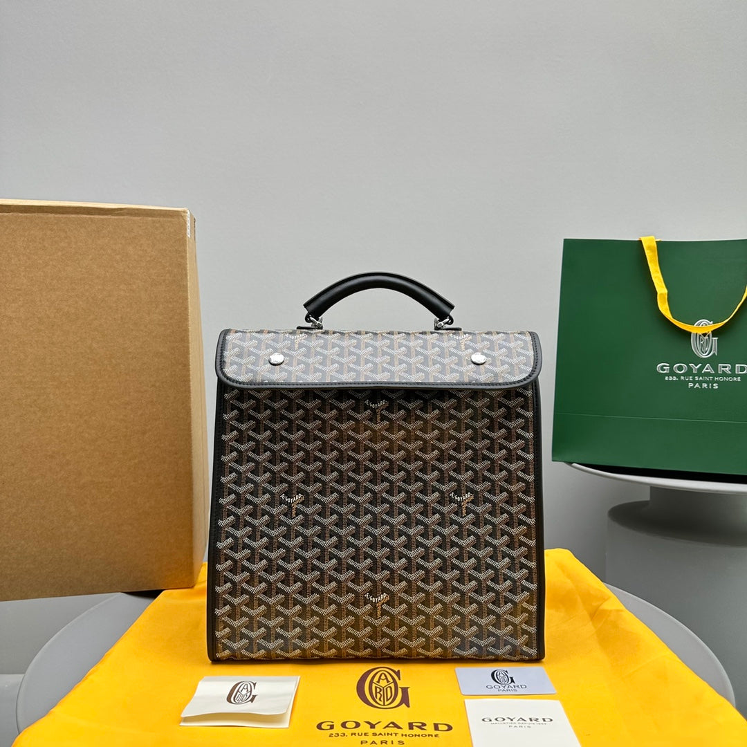SAC À DOS LEGER 37 EN TOILE GOYARDINE NOIRE AVEC BORDURES EN CUIR DE VEAU