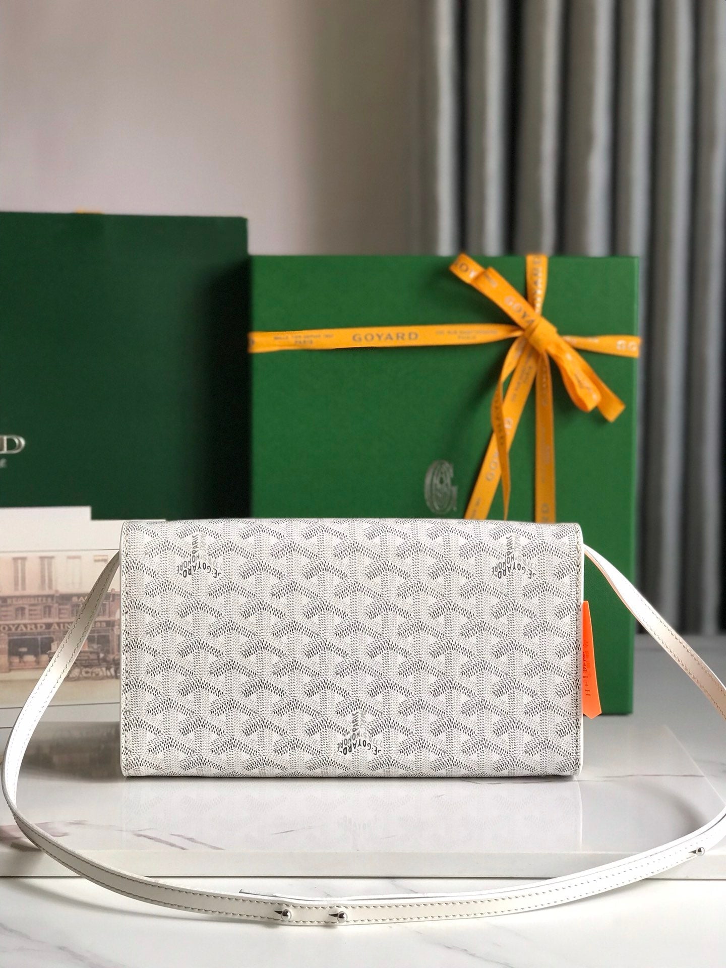 POCHETTE MONTE-CARLO PM 25 EN TOILE GOYARDINE BLANCHE
