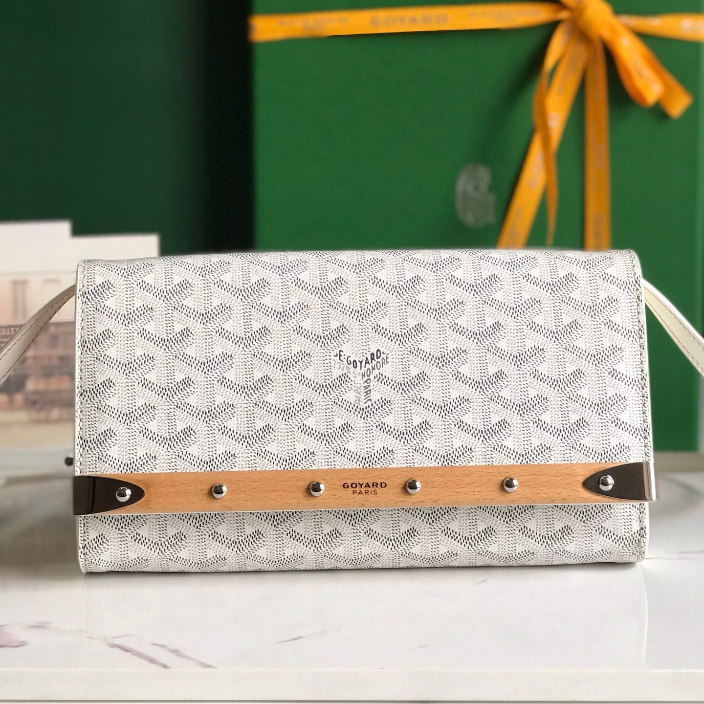 POCHETTE MONTE-CARLO PM 25 EN TOILE GOYARDINE BLANCHE
