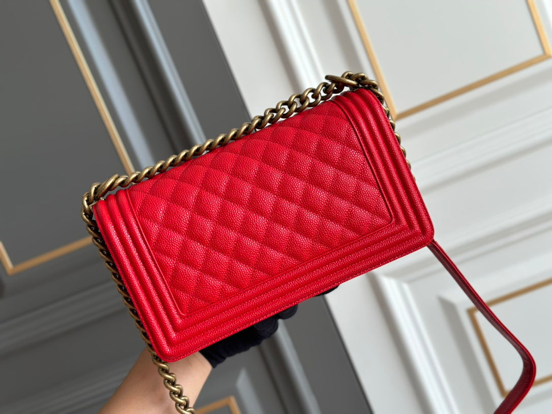 BOY MEDIUM 25 RED QUILTED CAVIAR ANTIQUE GHW