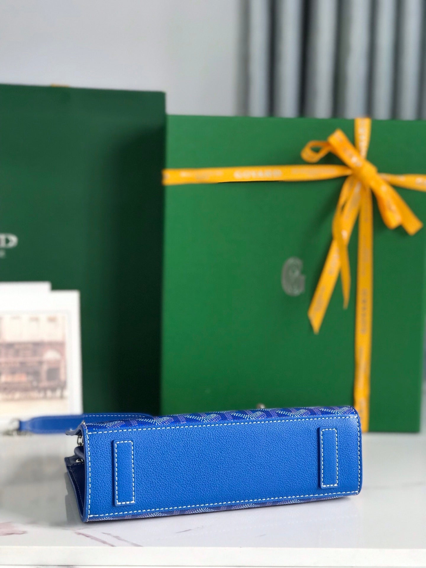 MINI SAC ROUETTE STRUCTURÉ 21 EN TOILE GOYARDINE BLEU SAPHIR ET CUIR DE VEAU