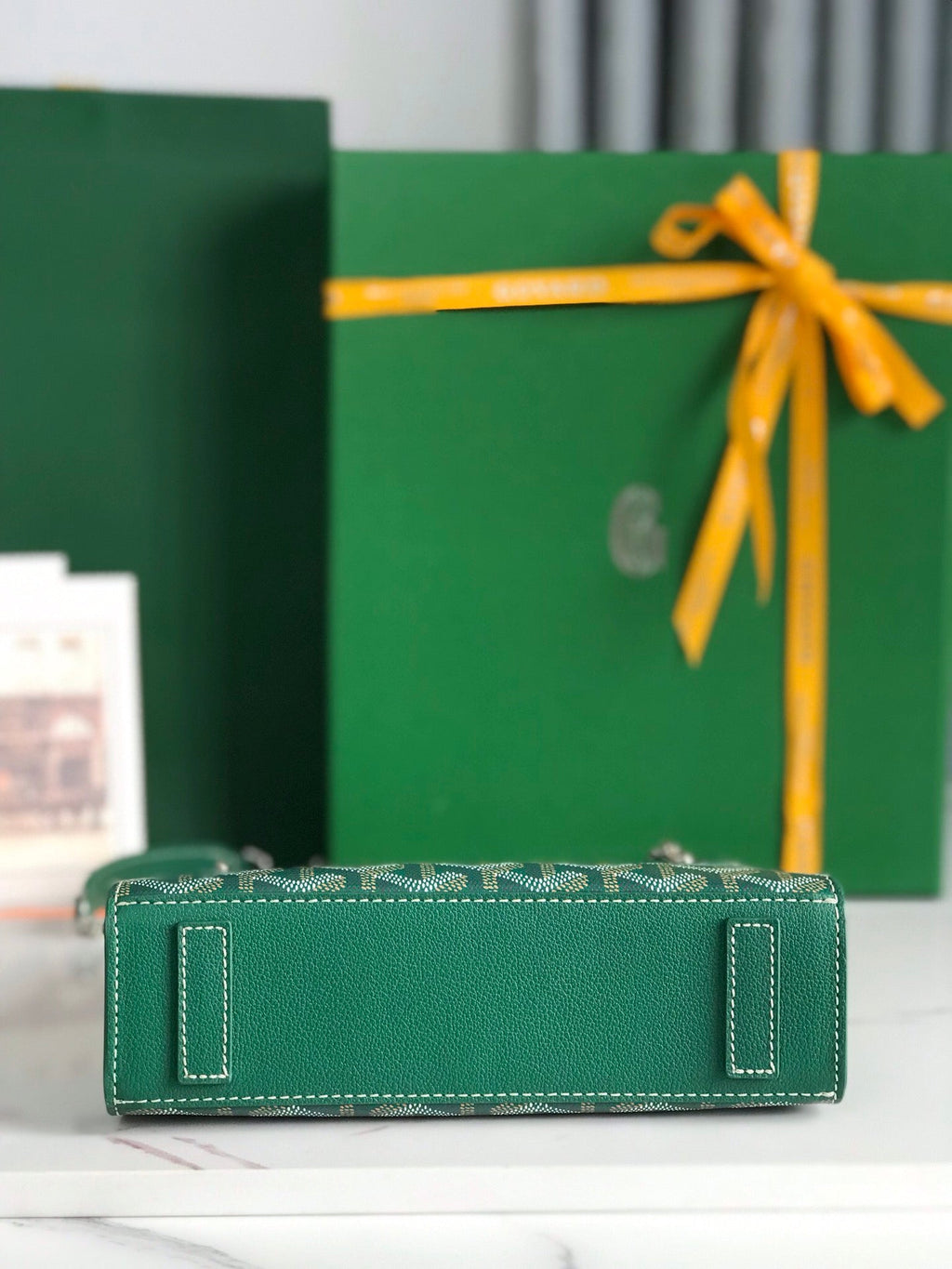 MINI SAC ROUETTE STRUCTURÉ 21 EN TOILE GOYARDINE VERTE ET CUIR DE VEAU