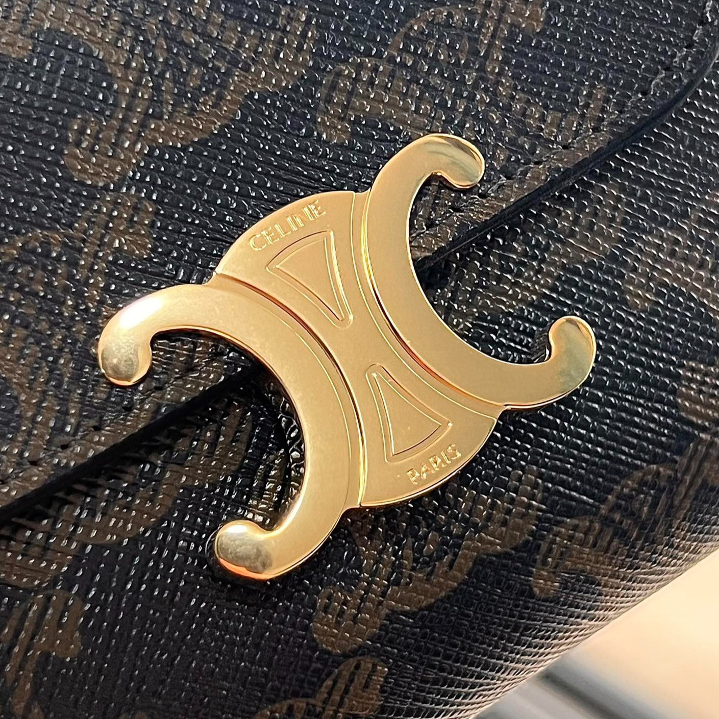 PORTEFEUILLE TRIOMPHE 10 EN CUIR DE VEAU TAN