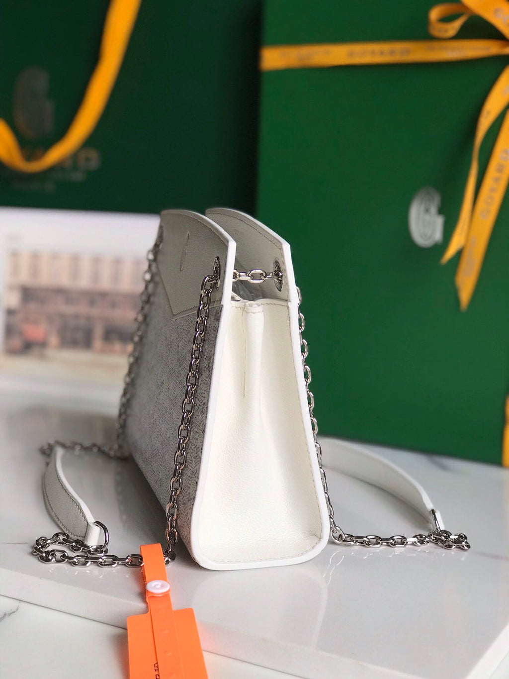 MINI SAC ROUETTE STRUCTURÉ 21 EN TOILE GOYARDINE BLANCHE ET CUIR DE VEAU