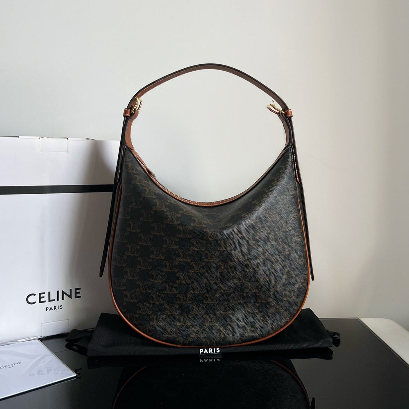 TRIOMPHE 31 CUIR DE VEAU MOTIF NOIR