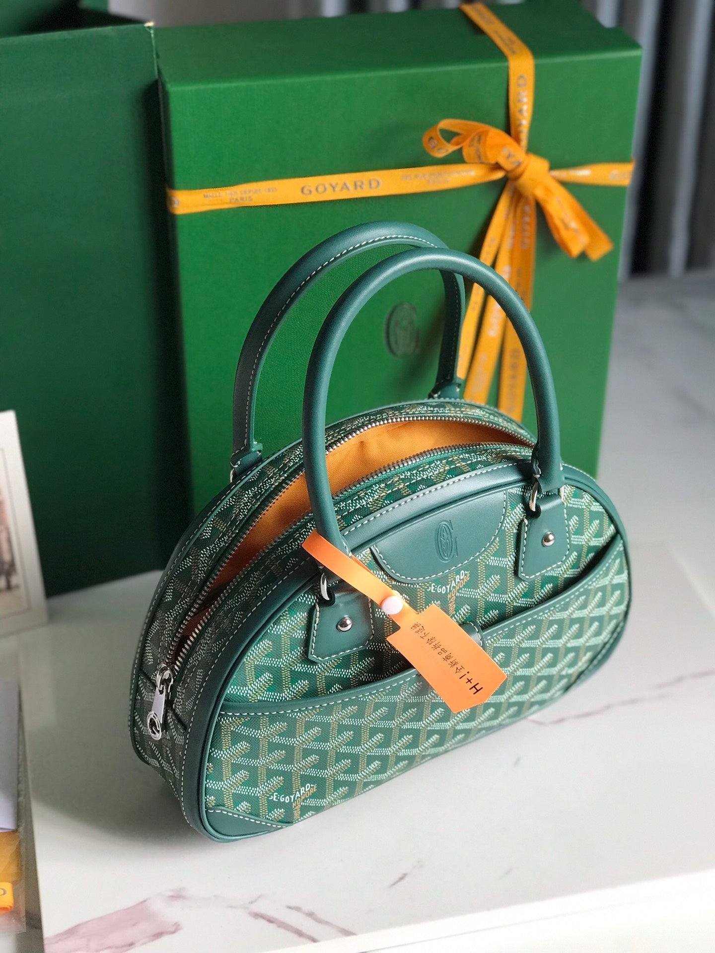 SAINT JEANNE MINI SAC 26 EN TOILE GOYARDINE VERTE ET CUIR DE VEAU