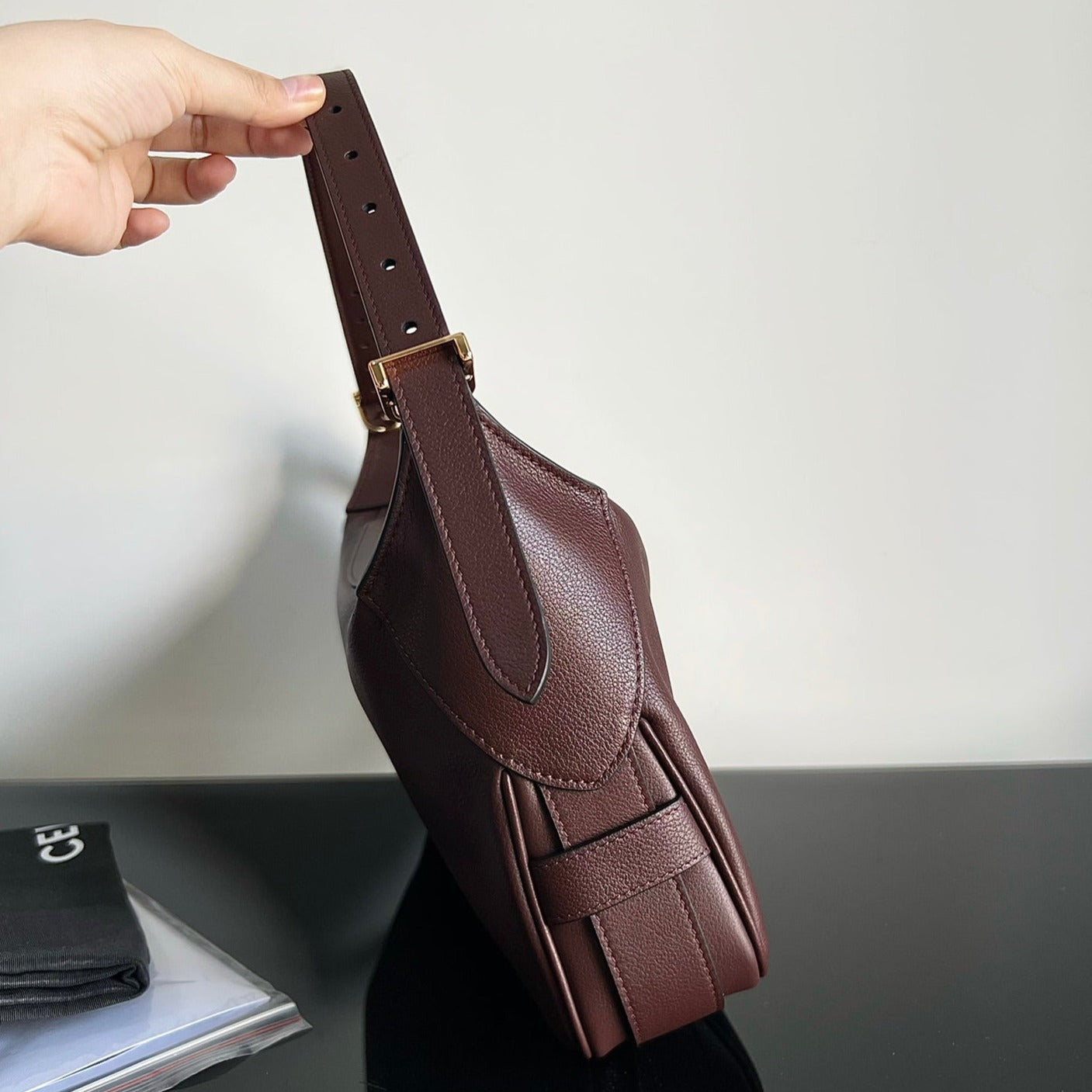 SAC SOUS-BRAS 34 CUIR DE VACHE MARRON CUIR DE VEAU SOUPLE