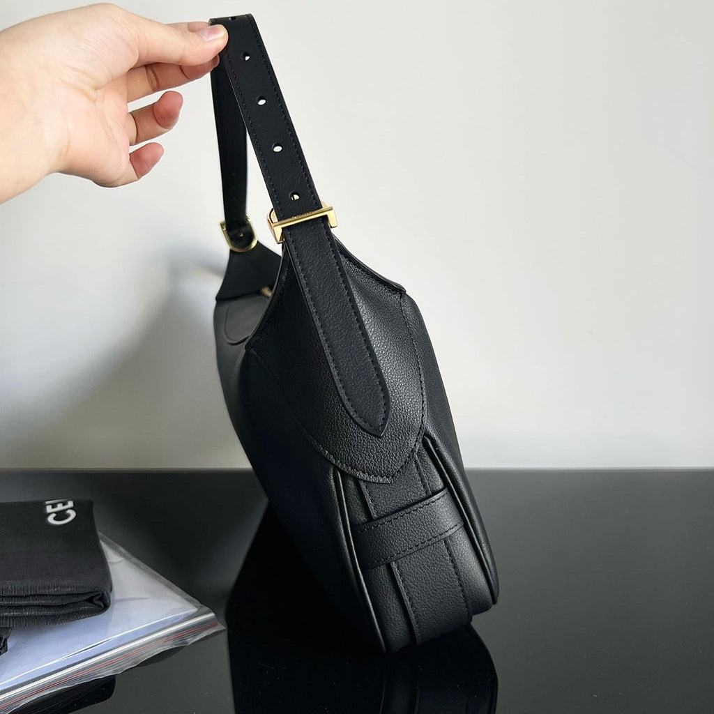 SAC SOUS LES BRAS 34 CUIR DE VEAU SOUPLE NOIR