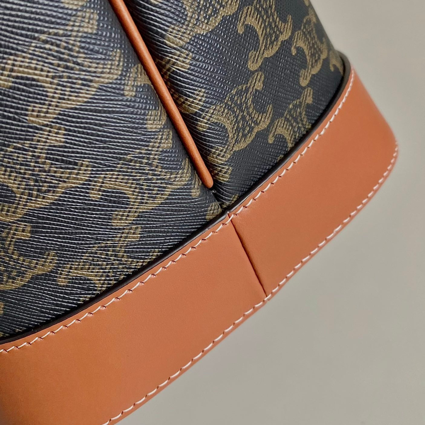TRIOMPHE 31 CUIR DE VEAU TAN