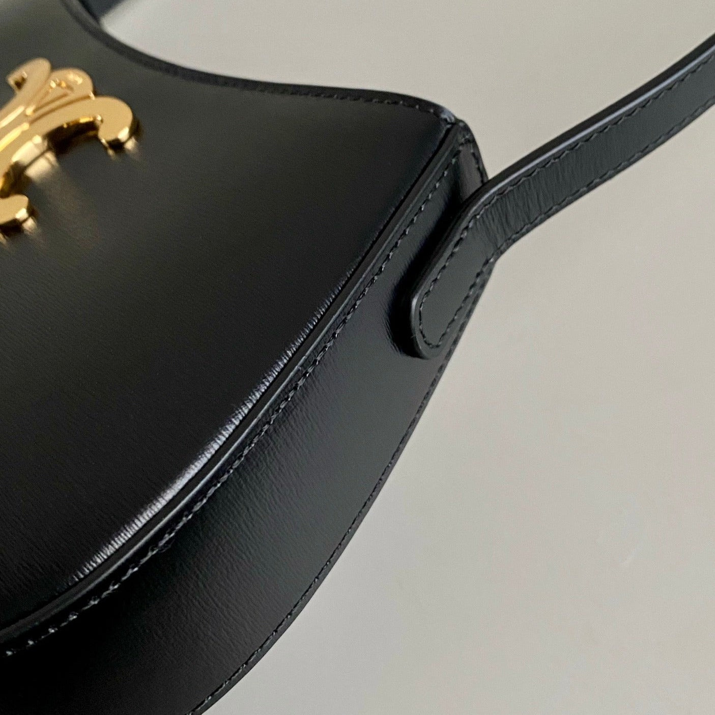 TRIOMPHE 22 CUIR DE VEAU NOIR