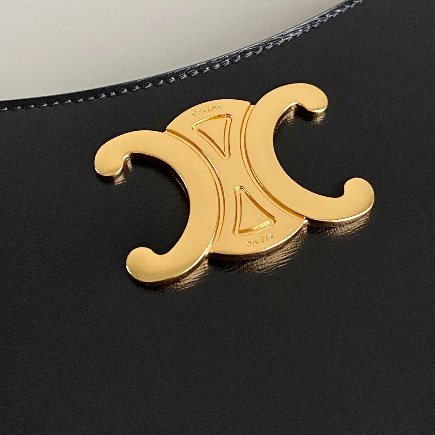 TRIOMPHE 22 CUIR DE VEAU NOIR