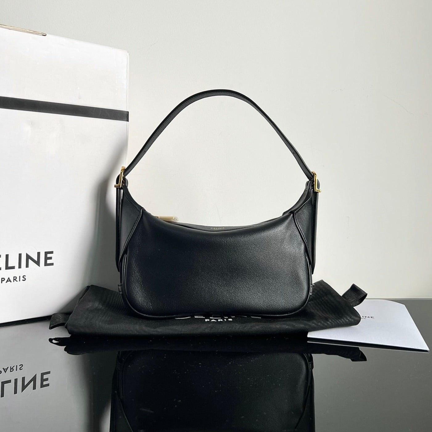 MINI SAC À MAIN EN CUIR DE VEAU SOFT 19 NOIR
