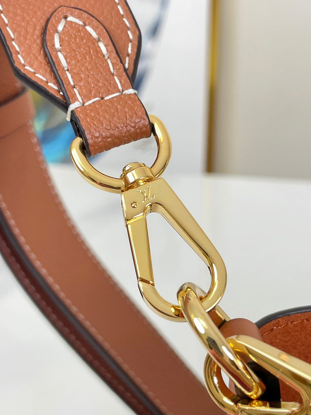 LOCK AND WALK 20 EN CUIR DE VEAU GRAINÉ COGNAC QUINCAILLERIE DORÉ