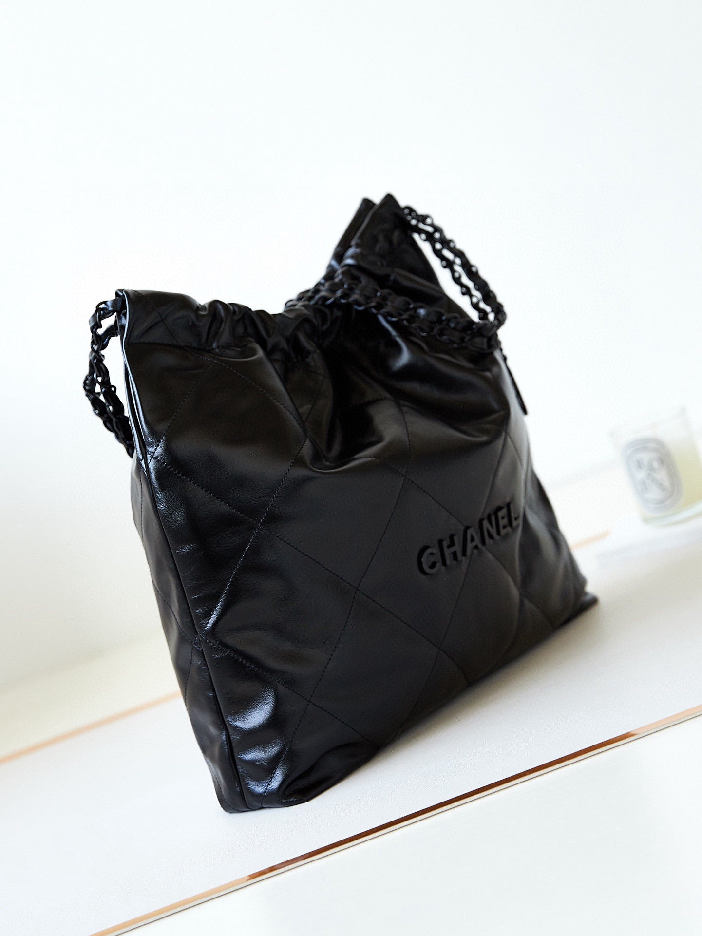 CC 22 HOBO BLACK CALFSKIN BLACK HARDWARE