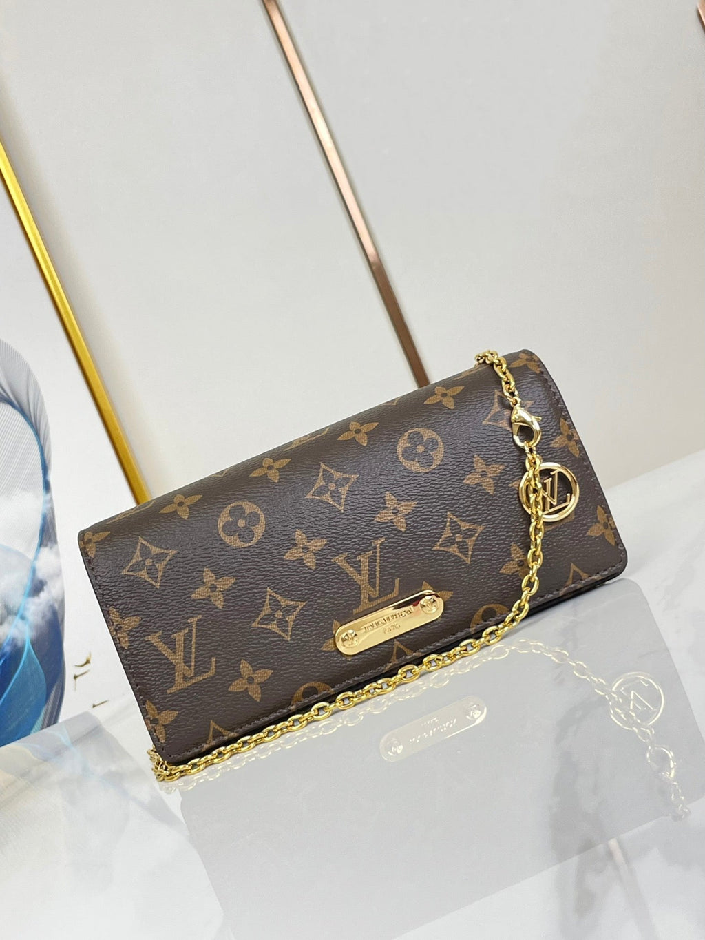PORTEFEUILLE SUR CHAÎNE LILY 20 EN TOILE MONOGRAMME MARRON QUINCAILLERIE DORÉ