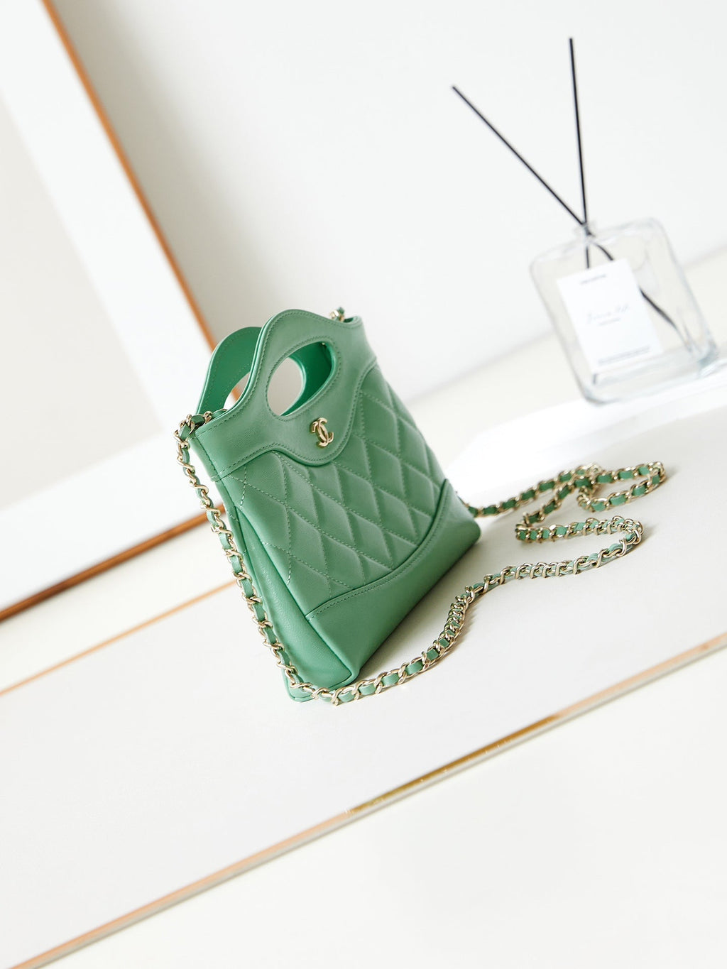 CC 24S31 NANO SHOPPING BAG 17.5CM LIGHT GREEN LAMBSKIN GOLD HARDWARE