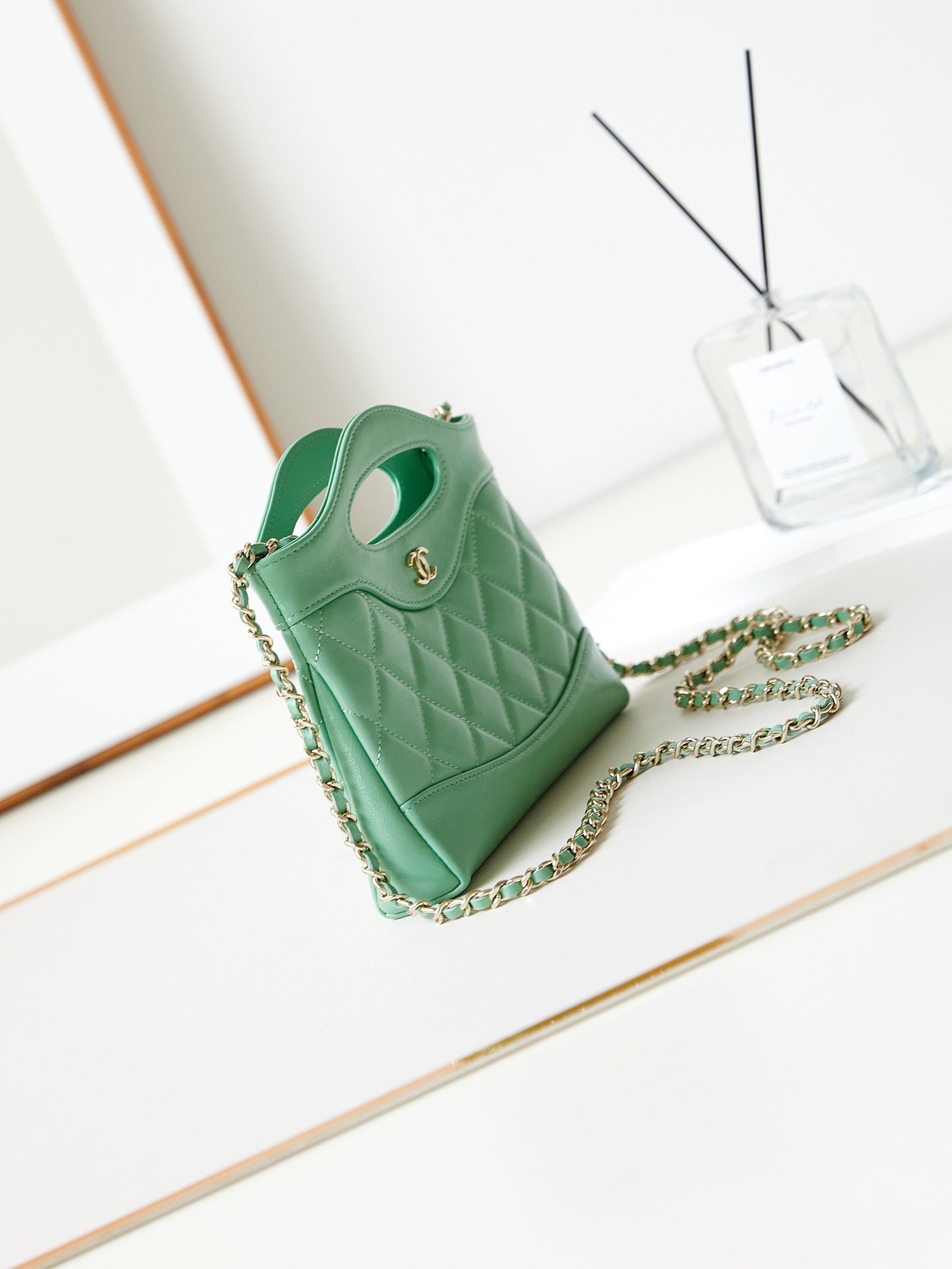 CC 24S31 NANO SHOPPING BAG 17.5CM LIGHT GREEN LAMBSKIN GOLD HARDWARE