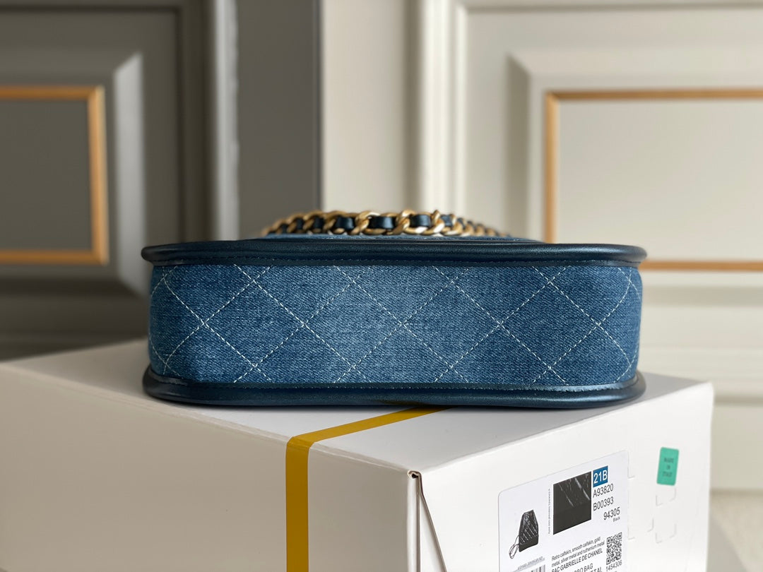 CC 24S 20CM HOBO BAG BLUE DENIM GOLD HARDWARE