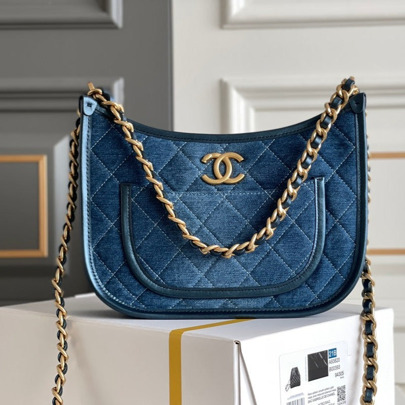 CC 24S 20CM HOBO BAG BLUE DENIM GOLD HARDWARE
