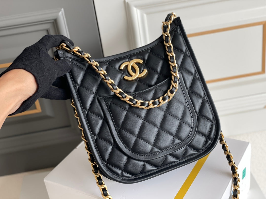 CC 24S 24CM HOBO BAG BLACK CALFSKIN GOLD HARDWARE