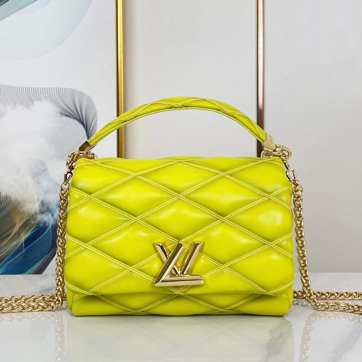 GO-14 MM 23 PO CUIR D'AGNEAU MATELASSÉ JAUNE CITRON QUINCAILLERIE DORÉ