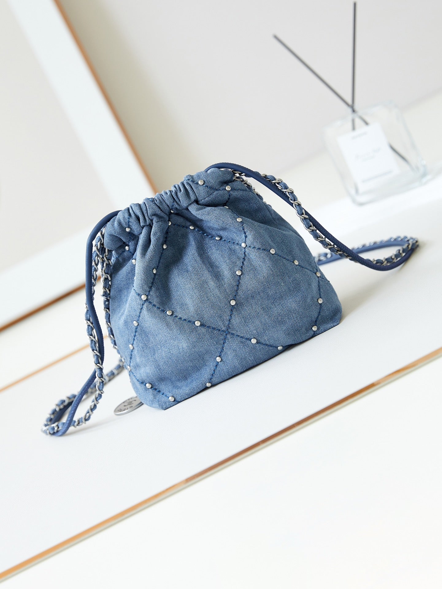 CC 22 MINI SAC À DOS WASTED BLUE DENIM QUINCAILLERIE ARGENTÉE