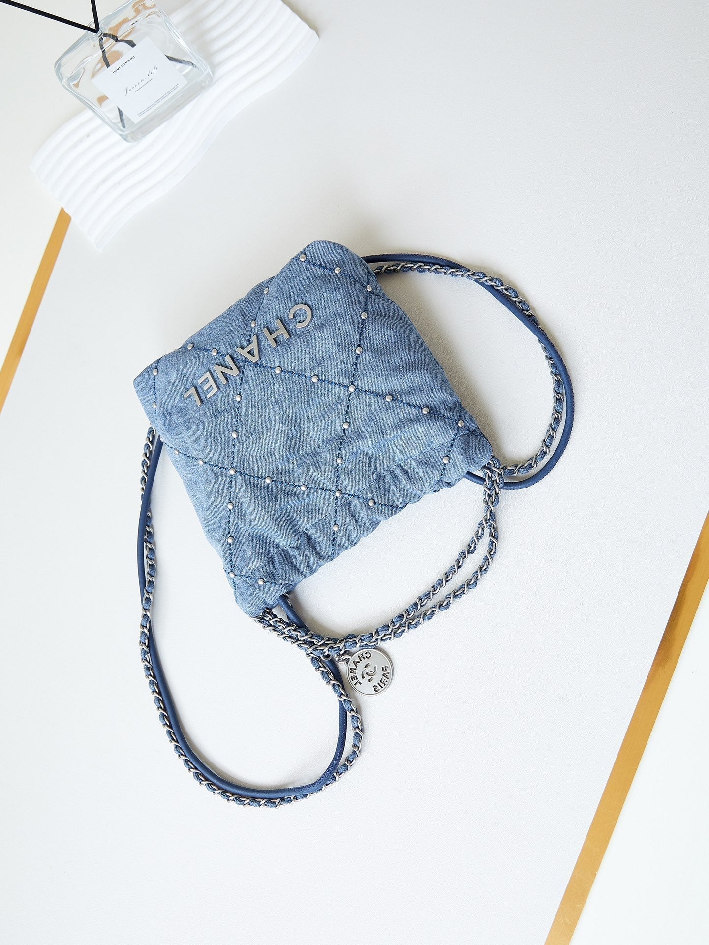CC 22 MINI SAC À DOS WASTED BLUE DENIM QUINCAILLERIE ARGENTÉE