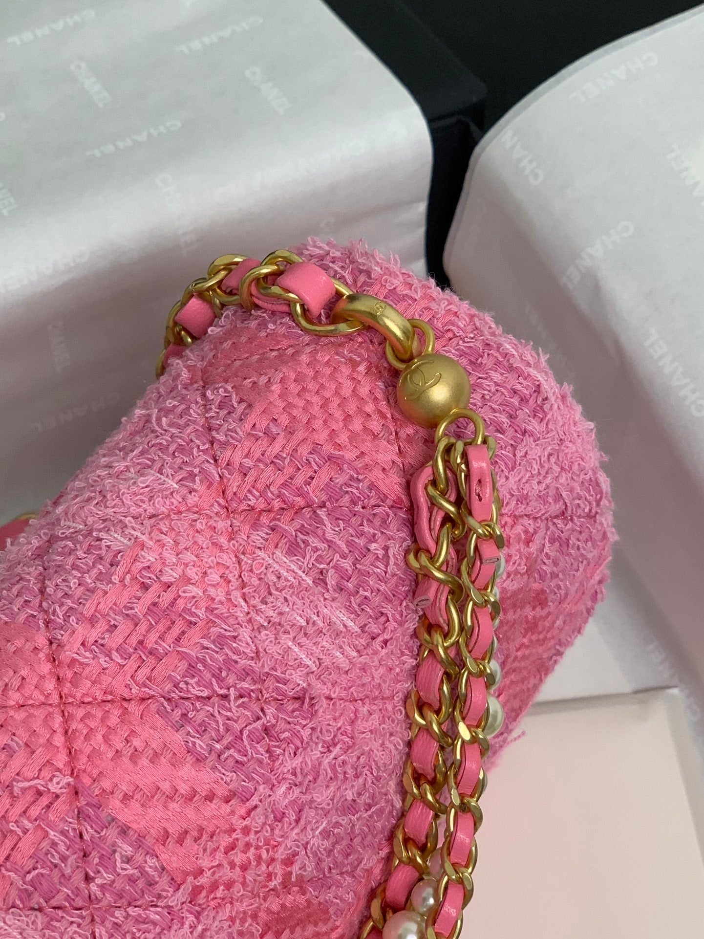 CC 24P MINI FLAP BAG 20CM PINK TWEED PEARL CHAIN GOLD HARDWARE