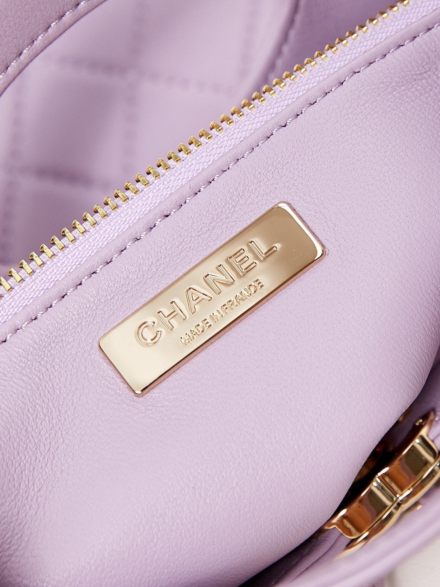 CC 24S31 MINI SAC CABAS 22 CM CUIR D'AGNEAU ROSE CLAIR QUINCAILLERIE DORÉ