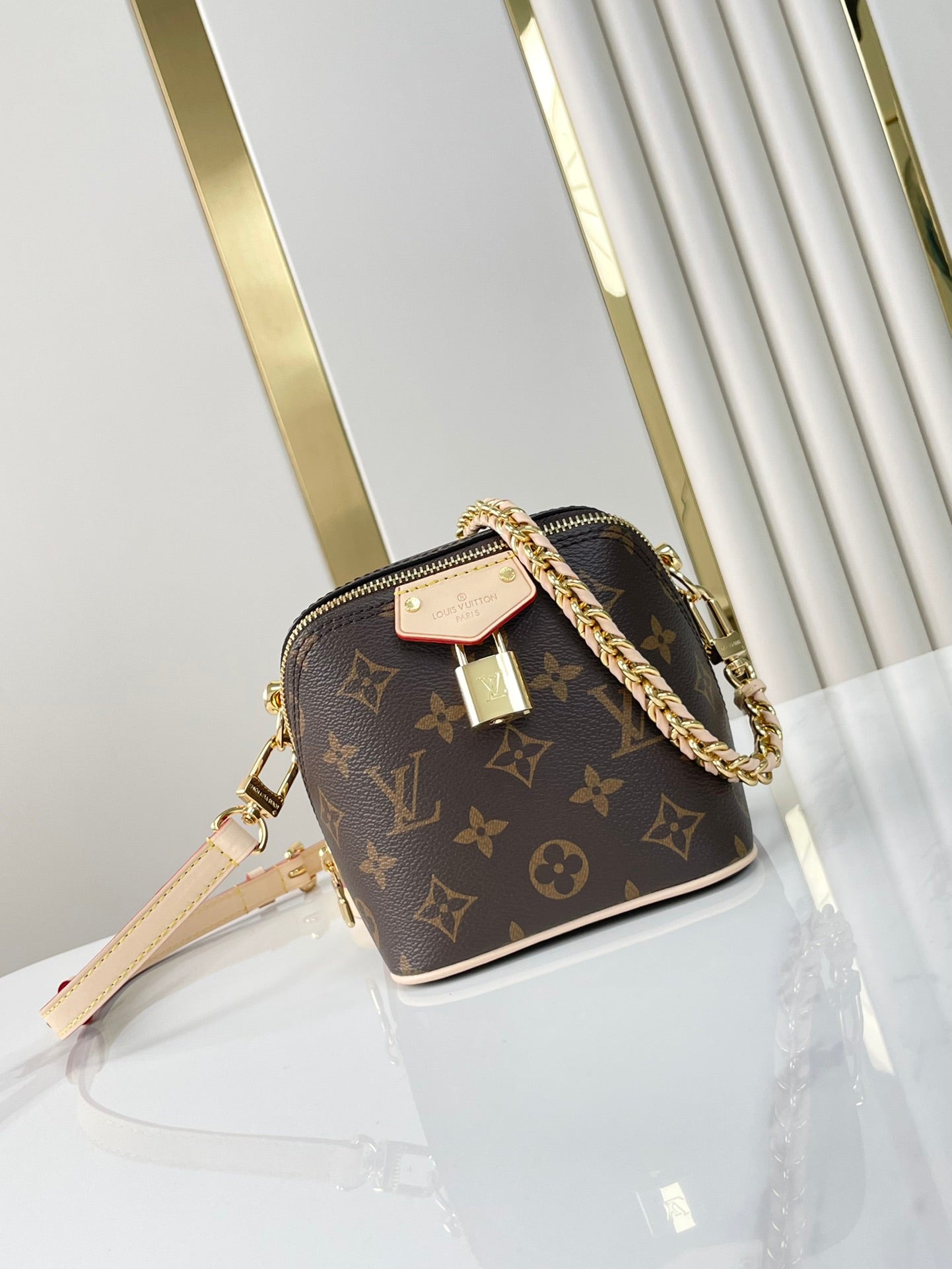 JUSTE AU CAS OÙ 14 EN TOILE MONOGRAMME MARRON QUINCAILLERIE DORÉ