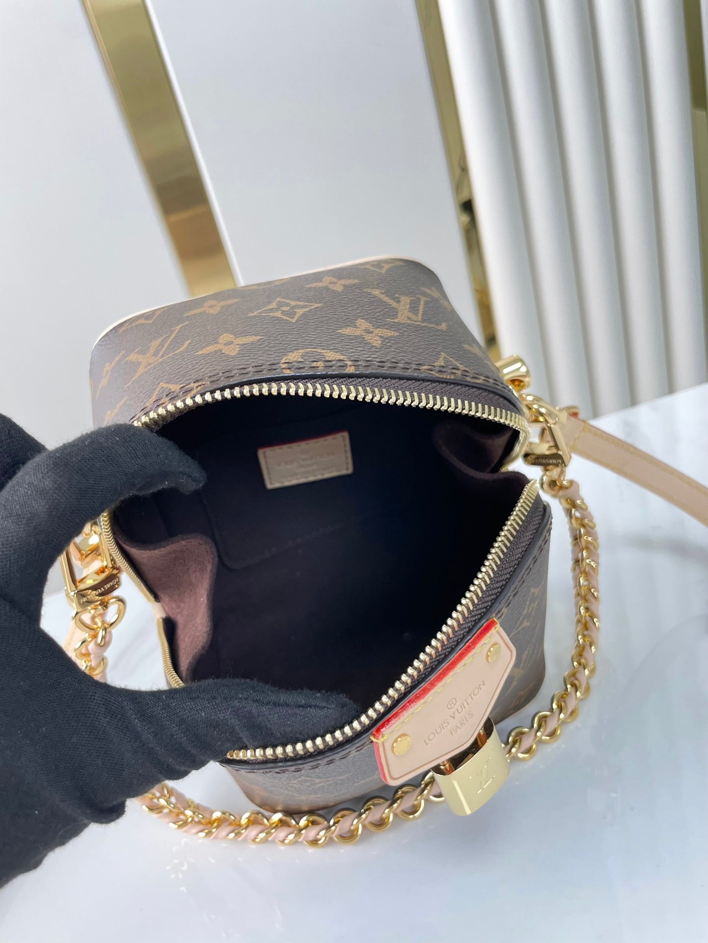 JUSTE AU CAS OÙ 14 EN TOILE MONOGRAMME MARRON QUINCAILLERIE DORÉ