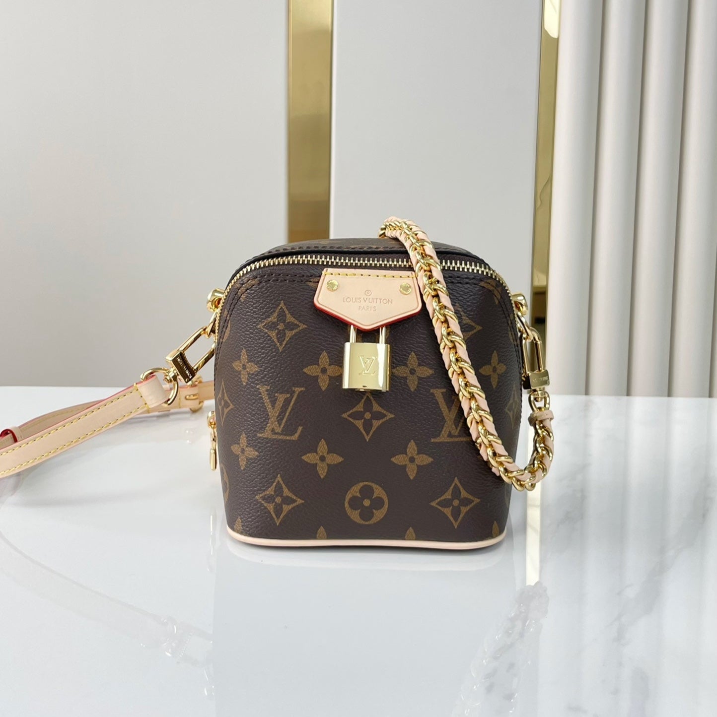 JUSTE AU CAS OÙ 14 EN TOILE MONOGRAMME MARRON QUINCAILLERIE DORÉ